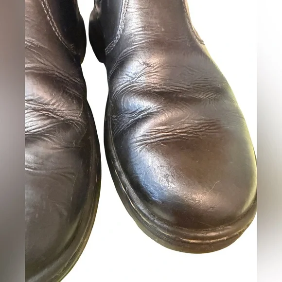 Dr. Martens Embury Chelsea Boots Black Leather Women’s 7 EU 38 Slip On Mens 6 - Picture 5 of 11